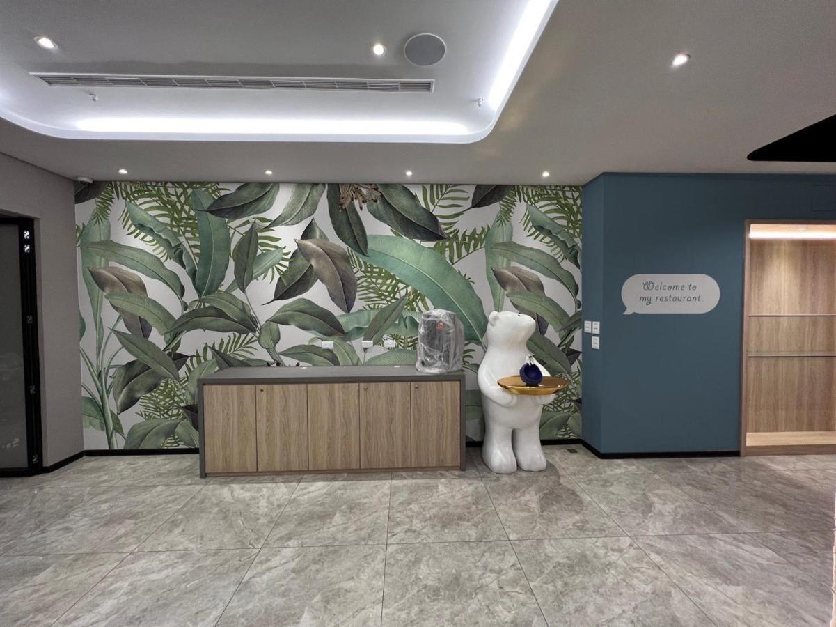 Benz Hotel Zhongli Exterior photo